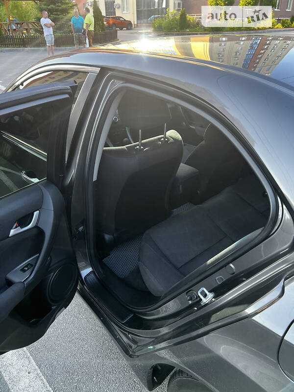 Седан Honda Accord 2008 в Черкасах