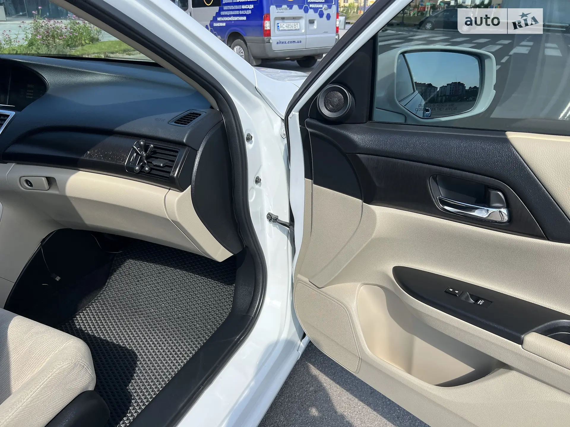 2015 Honda Accord - мініатюра 36