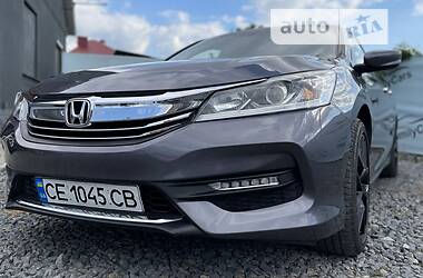 Седан Honda Accord 2017 в Чернівцях