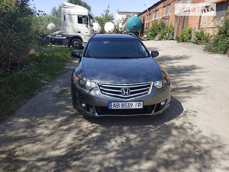 Универсал Honda Accord 2009 в Виннице