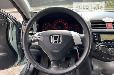 Седан Honda Accord 2003 в Одессе