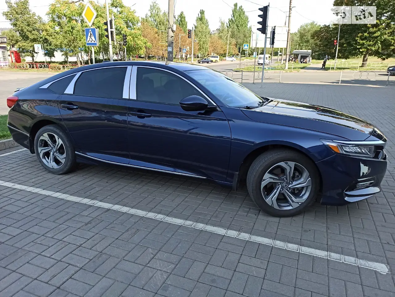 2016 Honda Accord - мініатюра 25