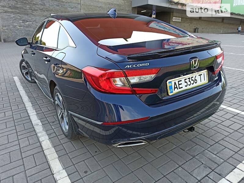 Седан Honda Accord 2017 в Кривому Розі