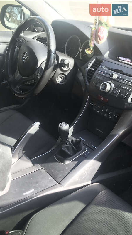 Седан Honda Accord 2012 в Кривому Розі