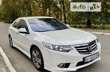 Седан Honda Accord 2012 в 