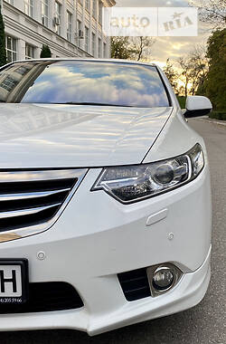 Седан Honda Accord 2012 в 