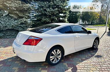 Купе Honda Accord 2008 в 