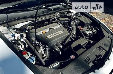 Купе Honda Accord 2008 в 