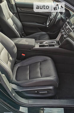 Седан Honda Accord 2019 в Києві