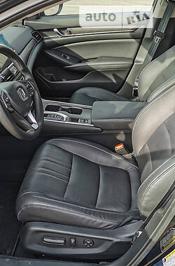 Седан Honda Accord 2019 в Києві