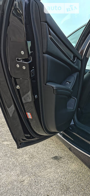 Седан Honda Accord 2019 в Киеве