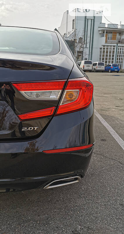 Седан Honda Accord 2019 в Киеве