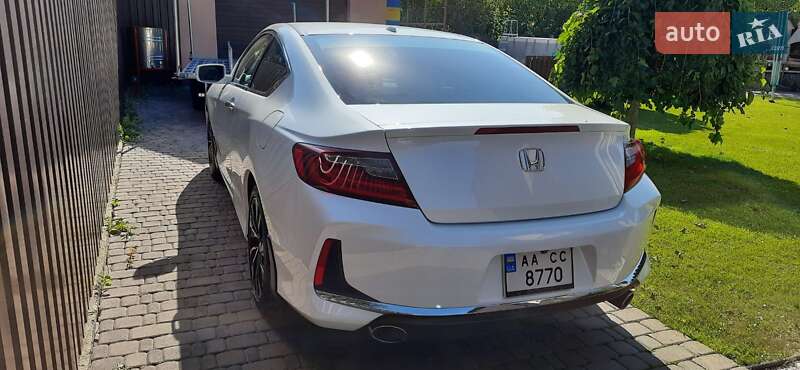 Купе Honda Accord 2015 в Киеве