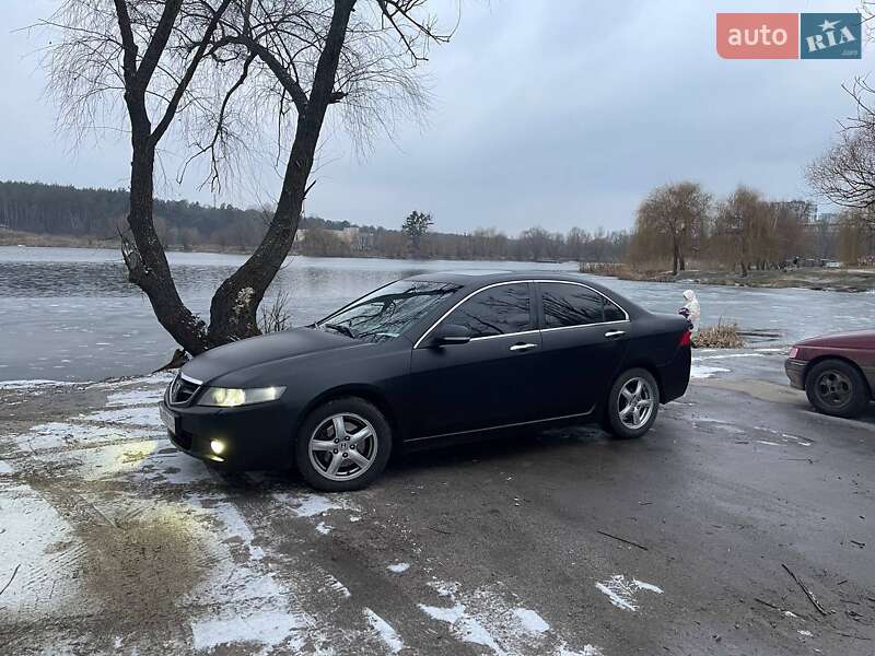 Седан Honda Accord 2005 в Киеве