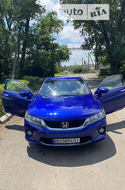 Купе Honda Accord 2013 в 