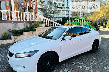 Купе Honda Accord 2008 в 