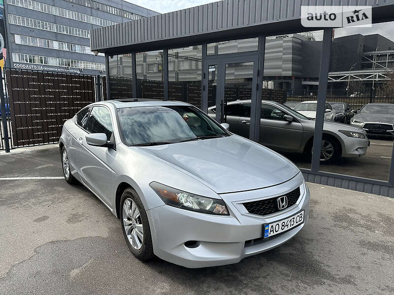 Купе Honda Accord 2008 в Киеве