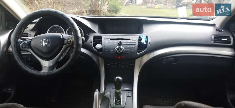 Седан Honda Accord 2008 в Запорожье