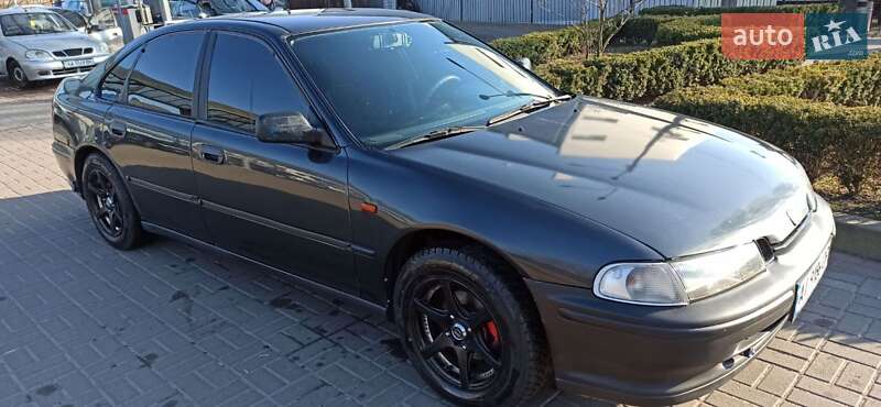 Седан Honda Accord 1995 в Киеве