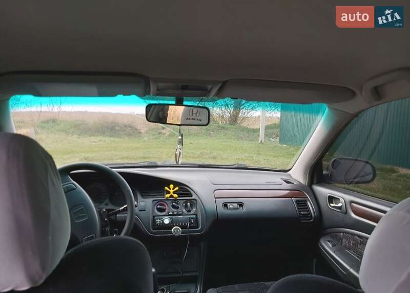 Ліфтбек Honda Accord 1999 в Чернігові