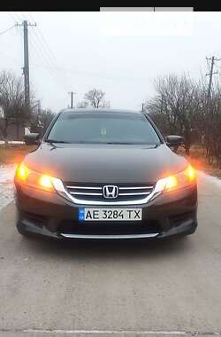 Седан Honda Accord 2014 в Новомосковске