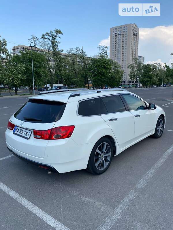 Универсал Honda Accord 2010 в Киеве
