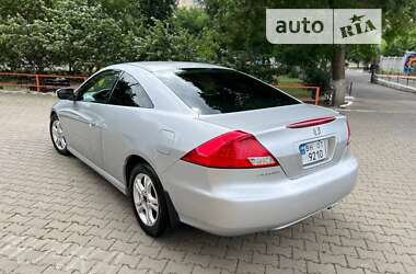 Купе Honda Accord 2006 в 