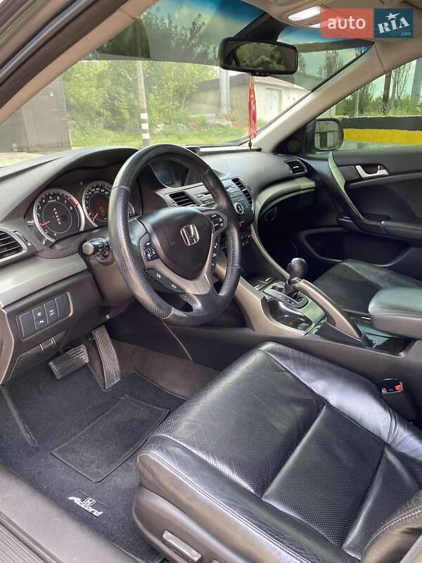 Седан Honda Accord 2008 в Каменском