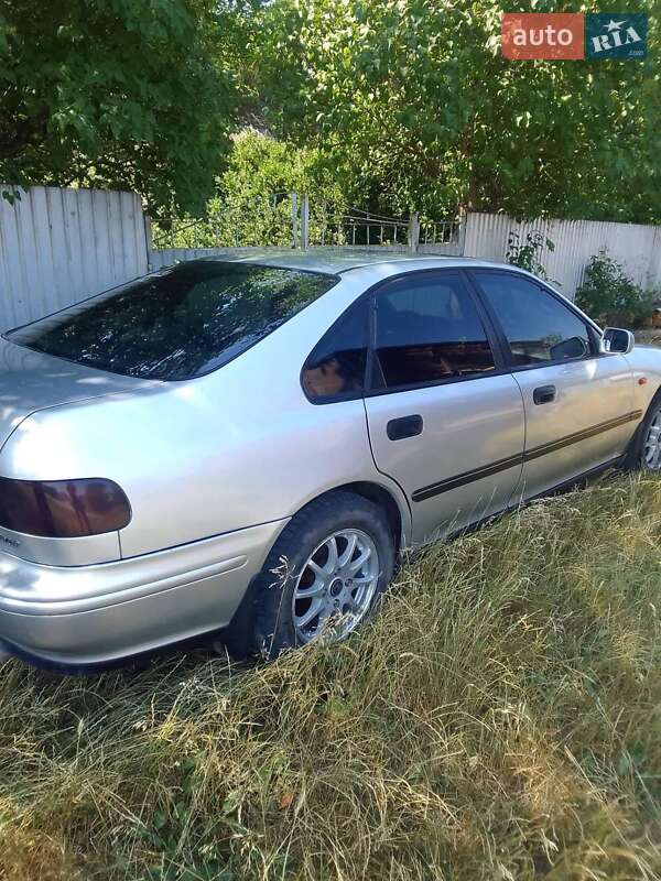 Седан Honda Accord 1995 в Каменец-Подольском