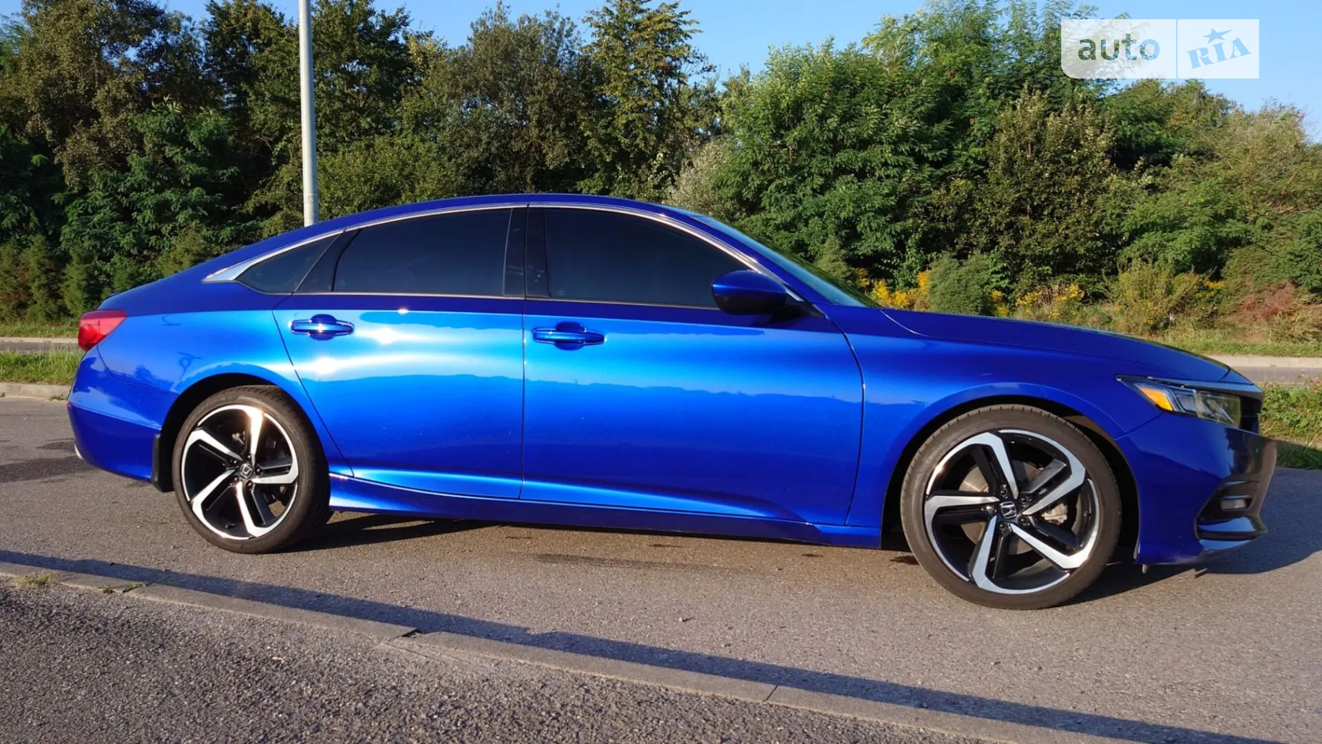 2019 Honda Accord - фото 1
