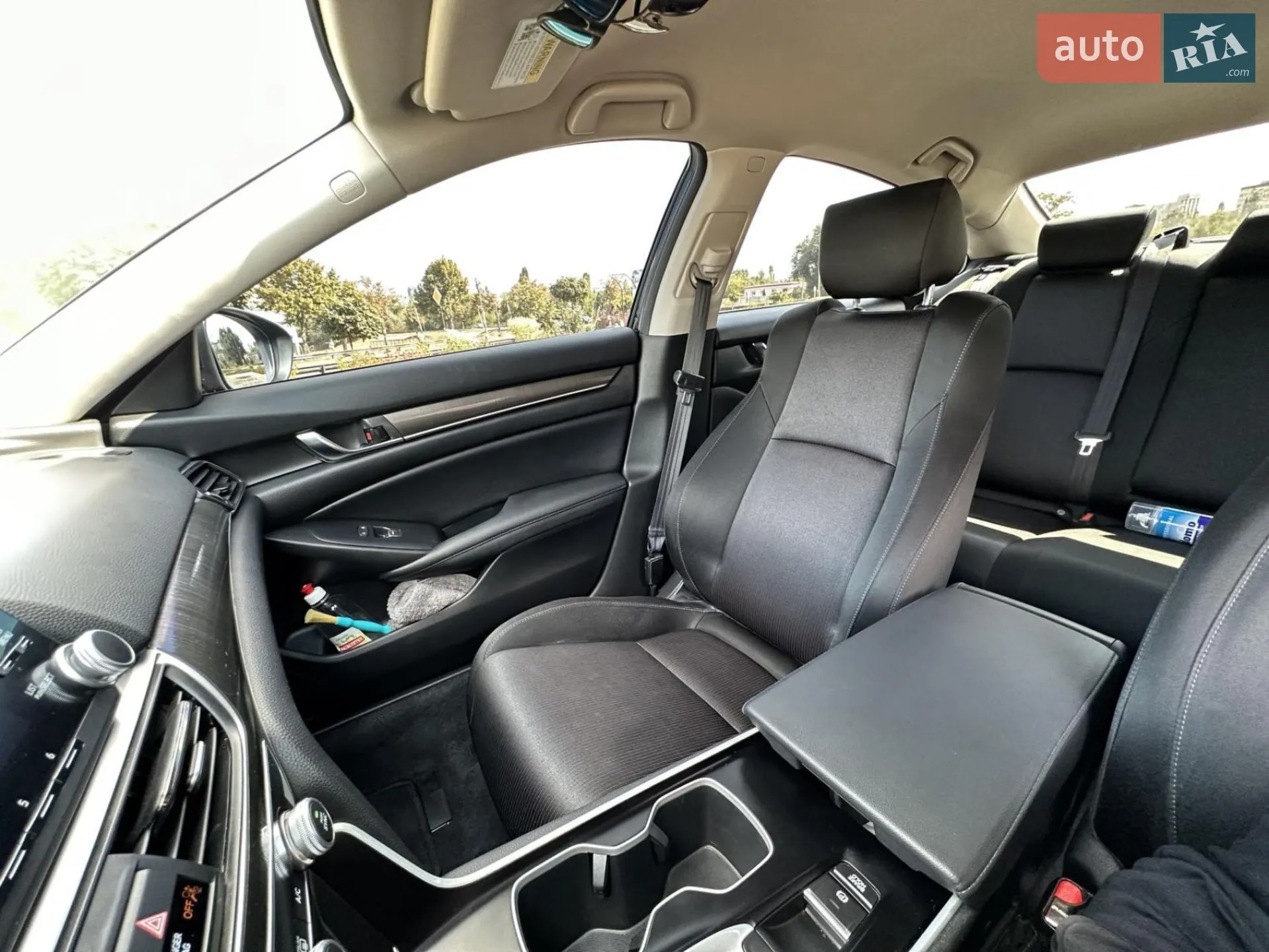 2019 Honda Accord - мініатюра 24