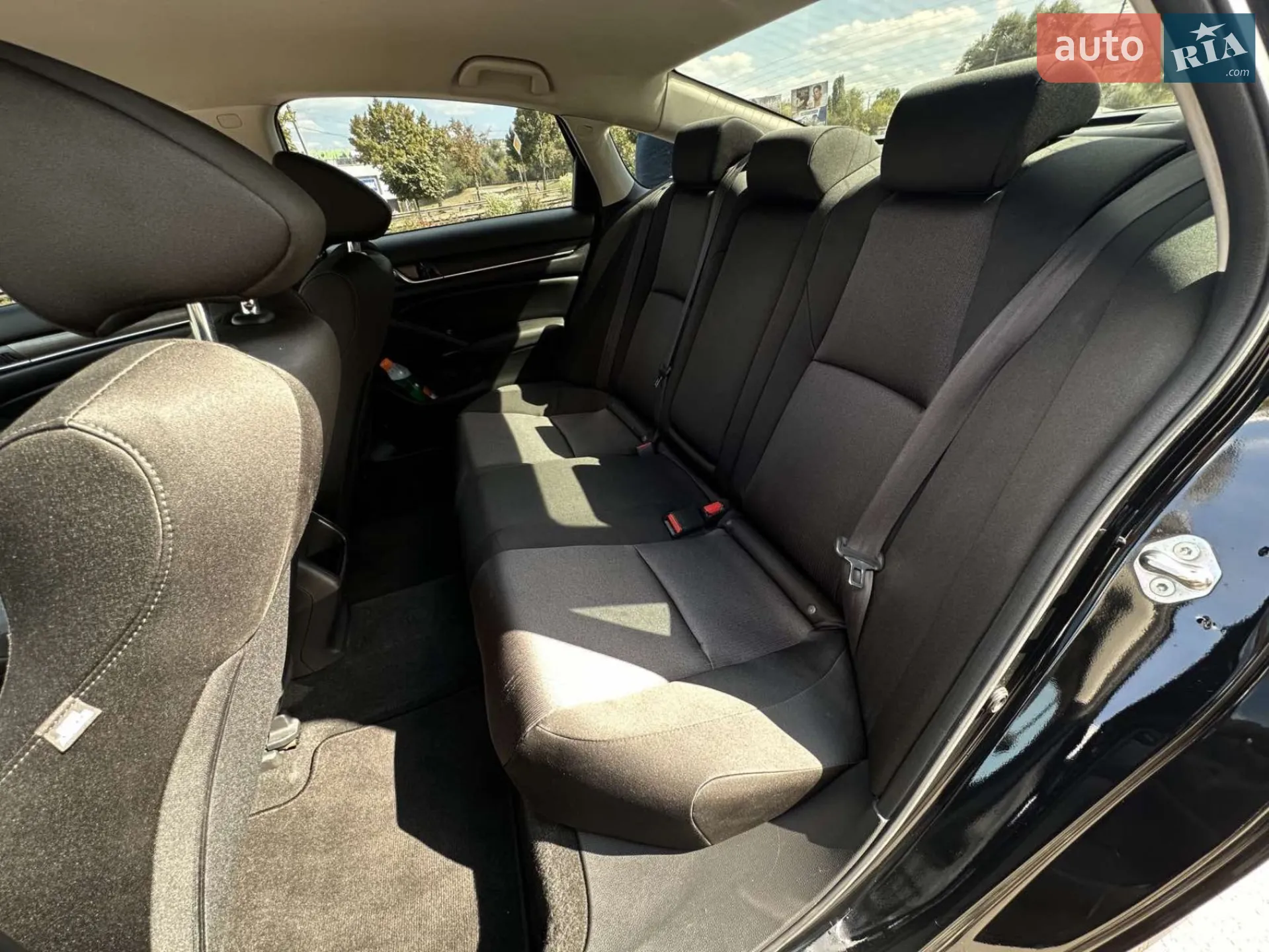 2019 Honda Accord - мініатюра 27