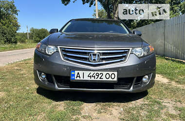 Седан Honda Accord 2011 в Тараще