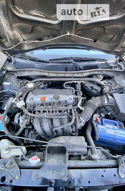 Купе Honda Accord 2012 в 
