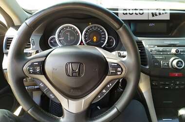 Седан Honda Accord 2010 в Днепре