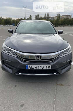 Седан Honda Accord 2017 в Днепре