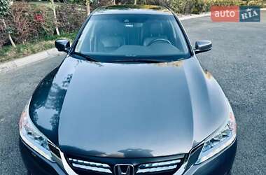 Седан Honda Accord 2016 в Киеве