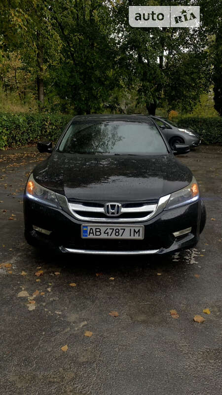 Седан Honda Accord 2014 в Тернополе