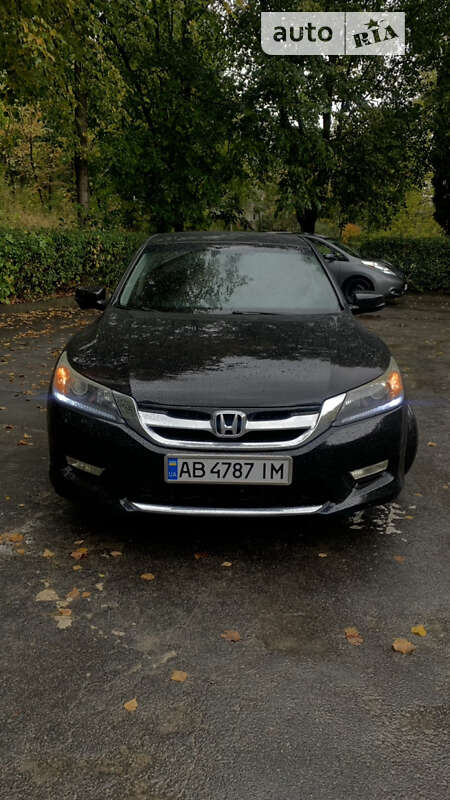 Седан Honda Accord 2014 в Тернополі