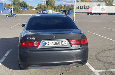 Седан Honda Accord 2005 в Києві