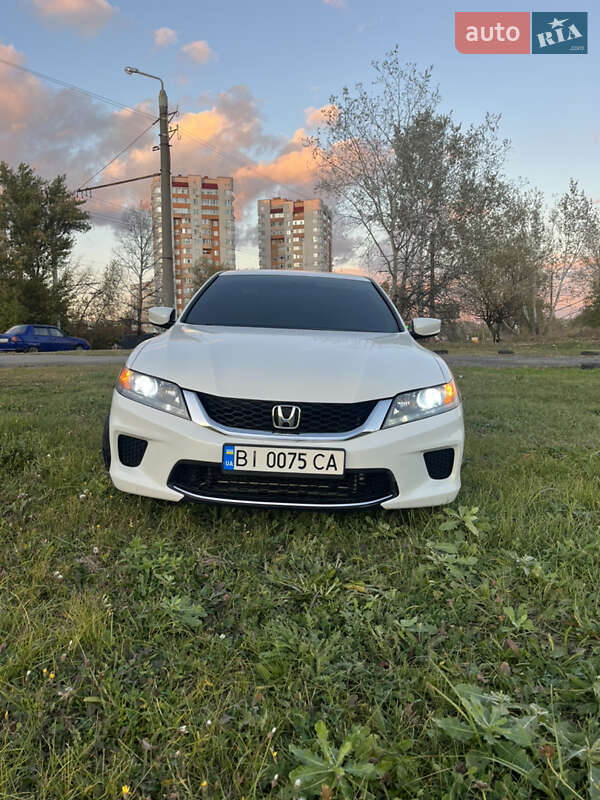 Купе Honda Accord 2013 в Полтаві