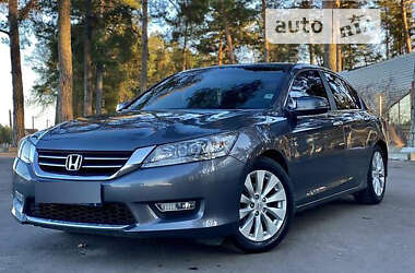 Седан Honda Accord 2012 в Рівному