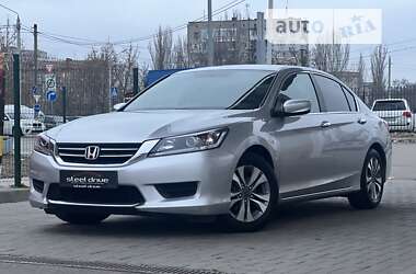 Седан Honda Accord 2014 в Николаеве