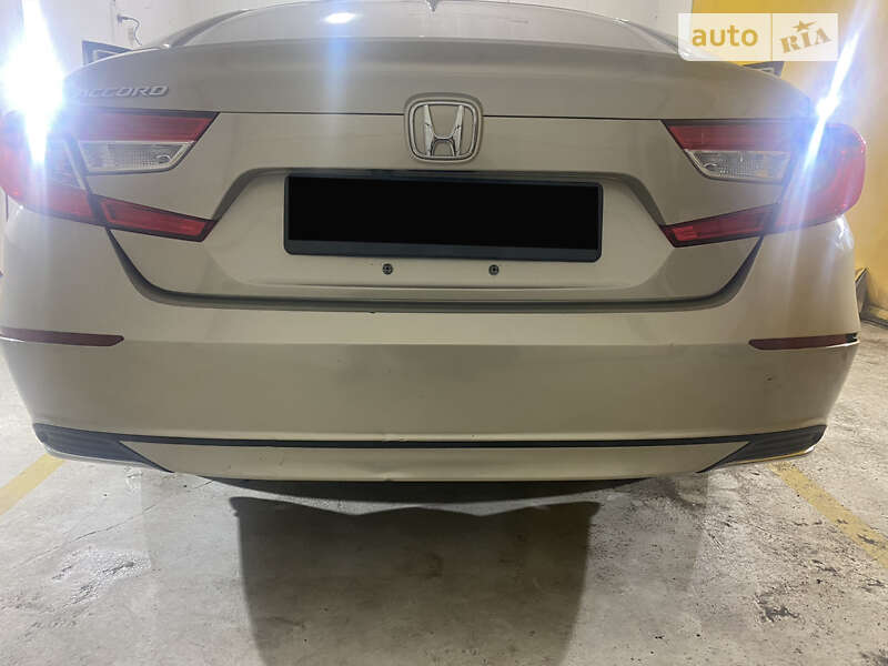 Седан Honda Accord 2019 в Києві