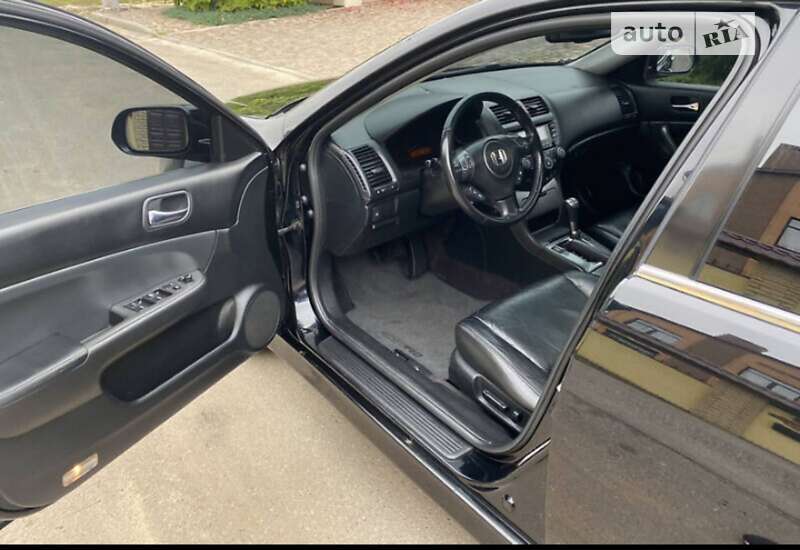 Седан Honda Accord 2006 в Львове