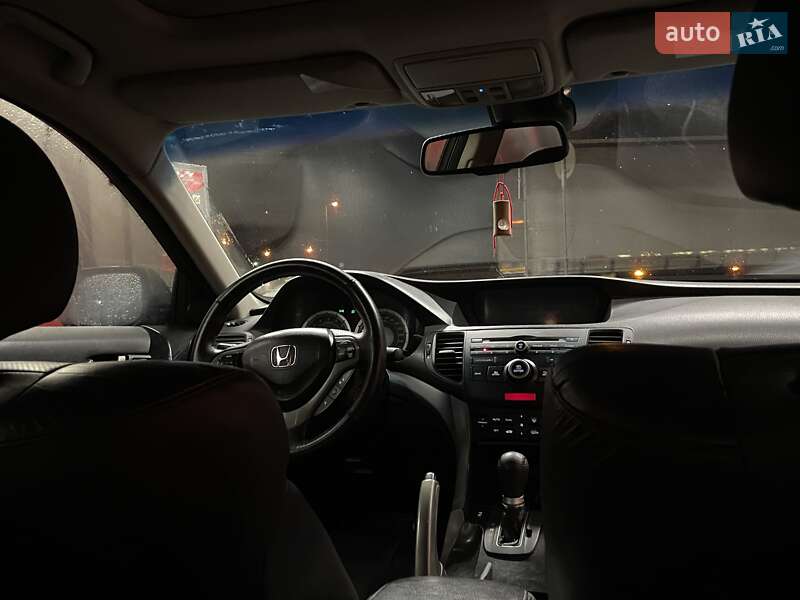 Седан Honda Accord 2008 в Львові