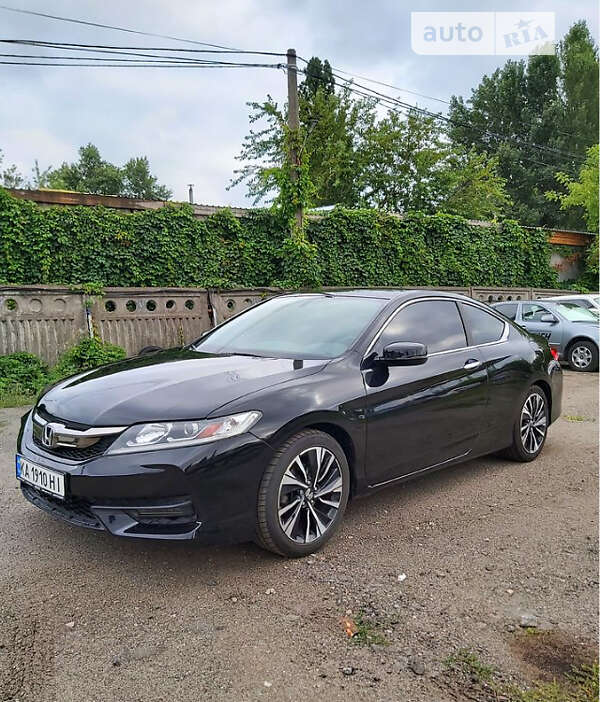 Седан Honda Accord 2015 в Івано-Франківську