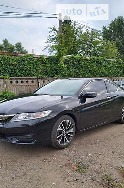 Седан Honda Accord 2015 в 