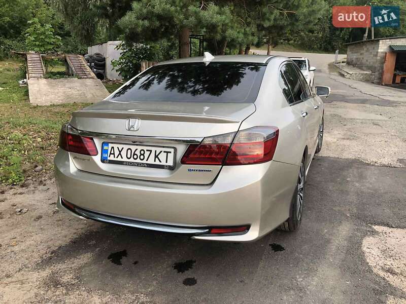 Седан Honda Accord 2013 в Харкові