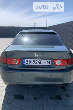 Седан Honda Accord 2005 в Деражне